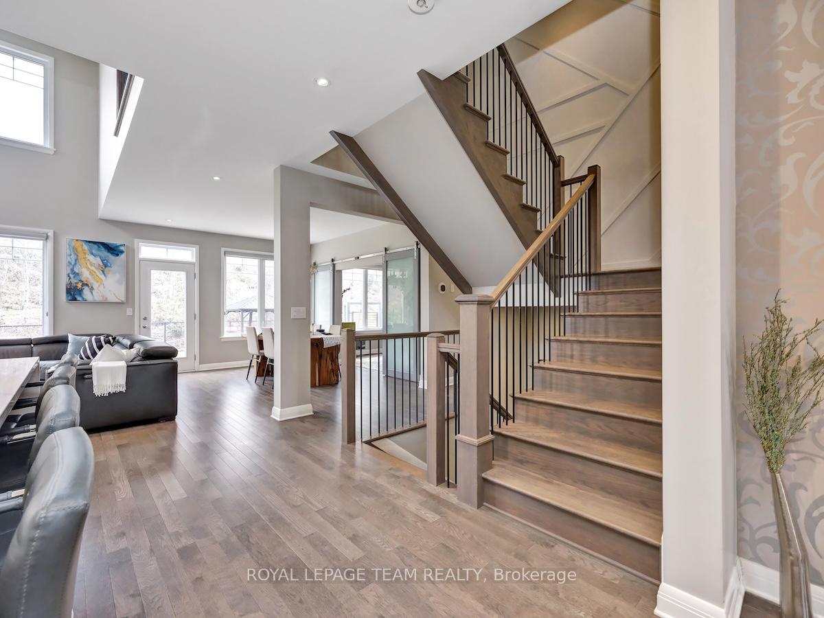 Photo 4 of 240 Escarpment Crescent, Ottawa, Kanata - Kanata Lakes/Heritage Hills — HOMEH