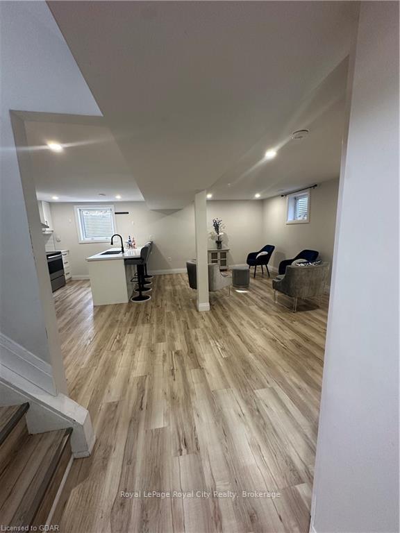 Photo 15 of 186 Natchez Road, Kitchener — HOMEH