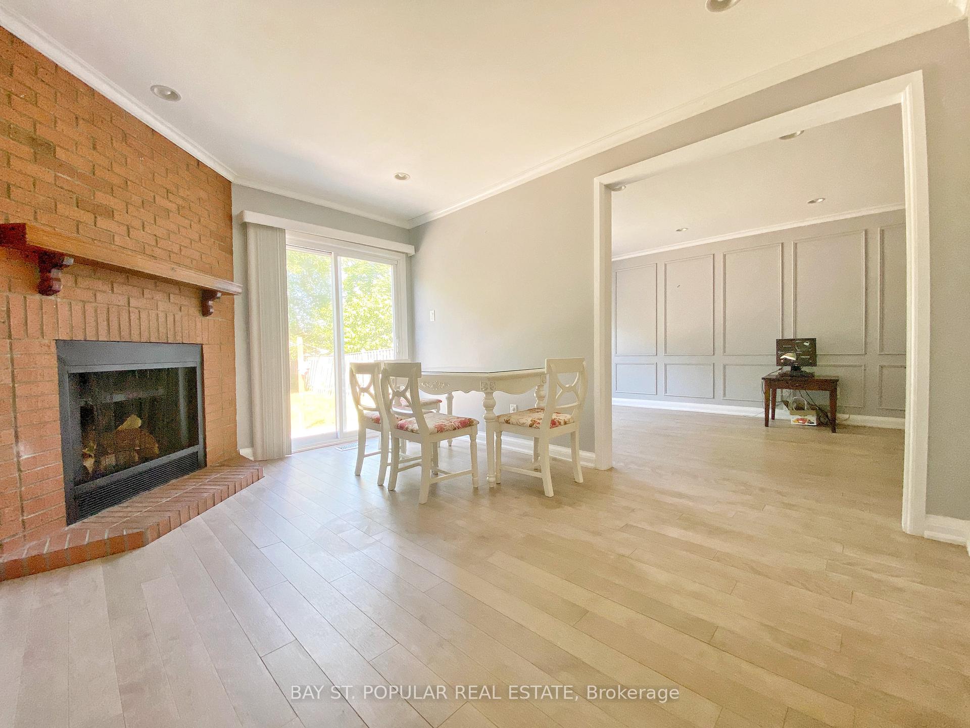 Photo 13 of 54 Charles Alfred Crescent, Markham, Middlefield — HOMEH