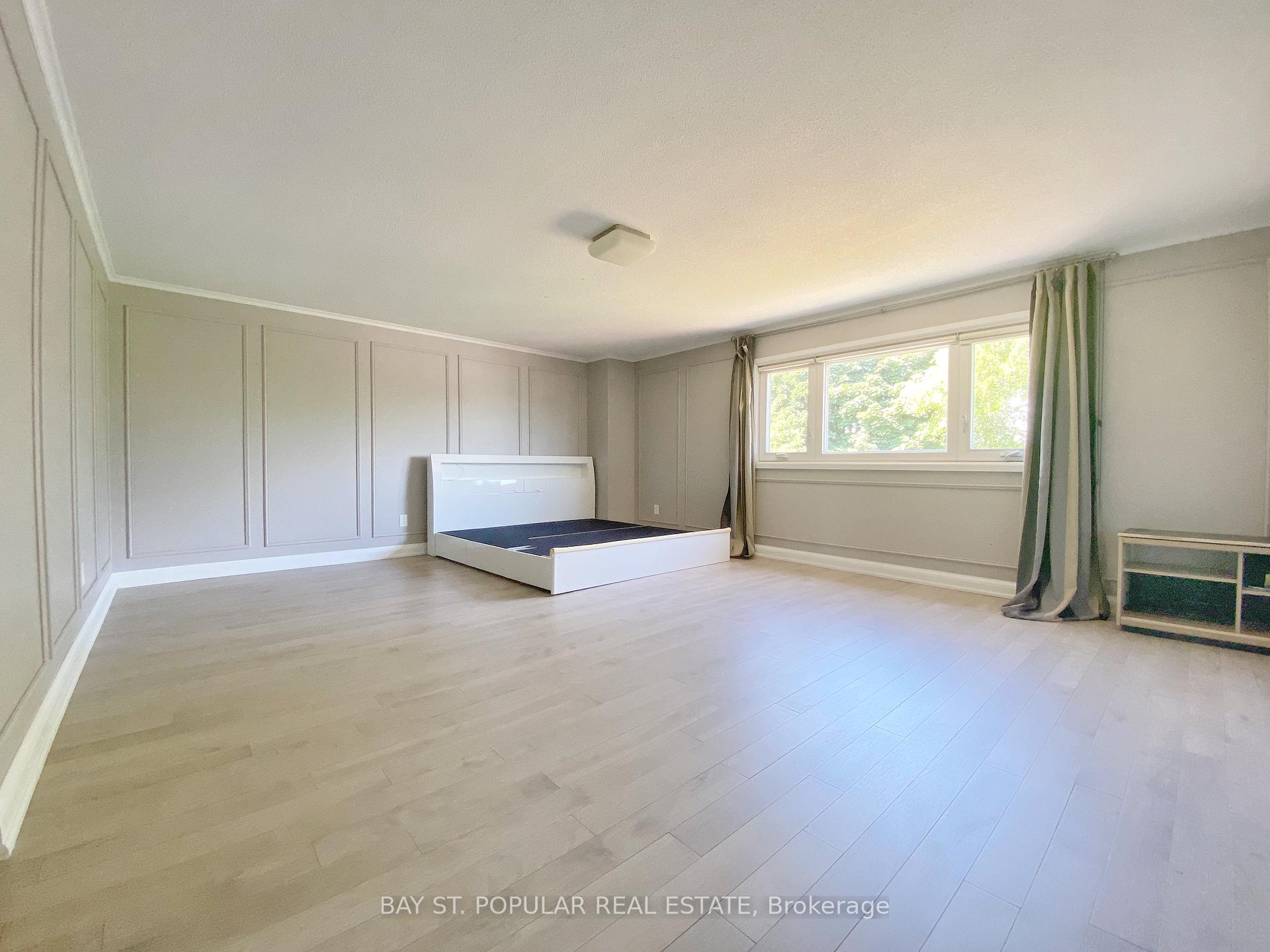 Photo 19 of 54 Charles Alfred Crescent, Markham, Middlefield — HOMEH