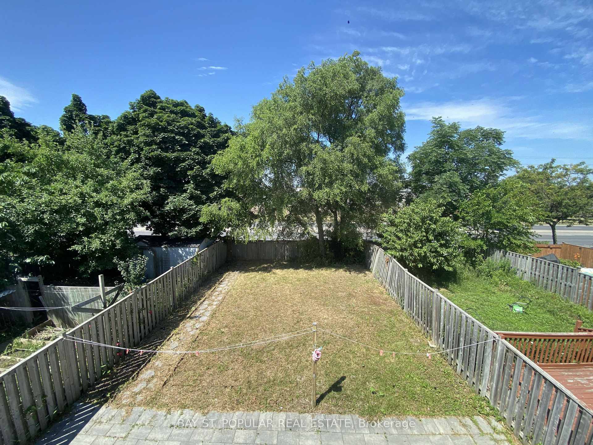 Photo 24 of 54 Charles Alfred Crescent, Markham, Middlefield — HOMEH