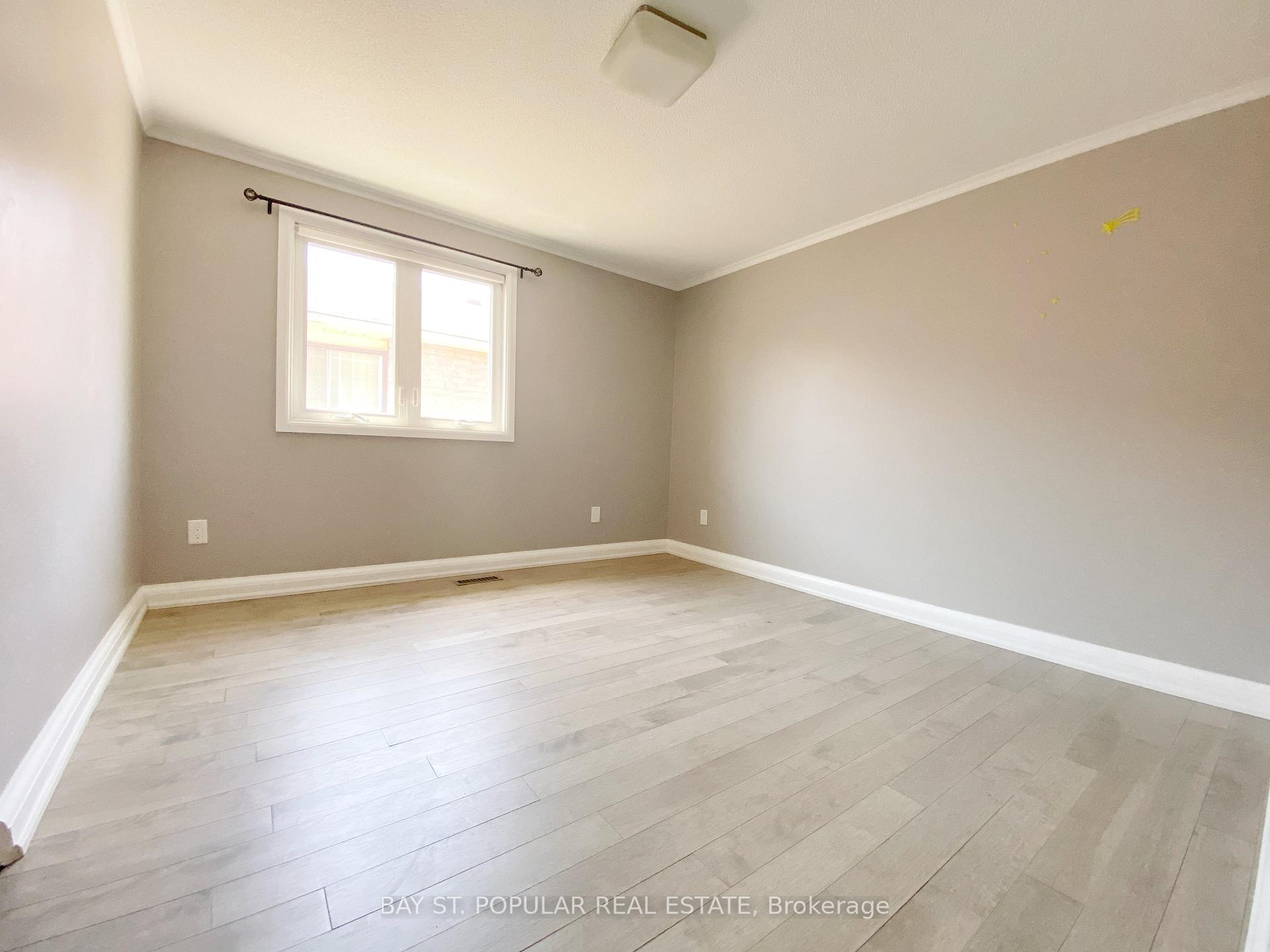 Photo 26 of 54 Charles Alfred Crescent, Markham, Middlefield — HOMEH
