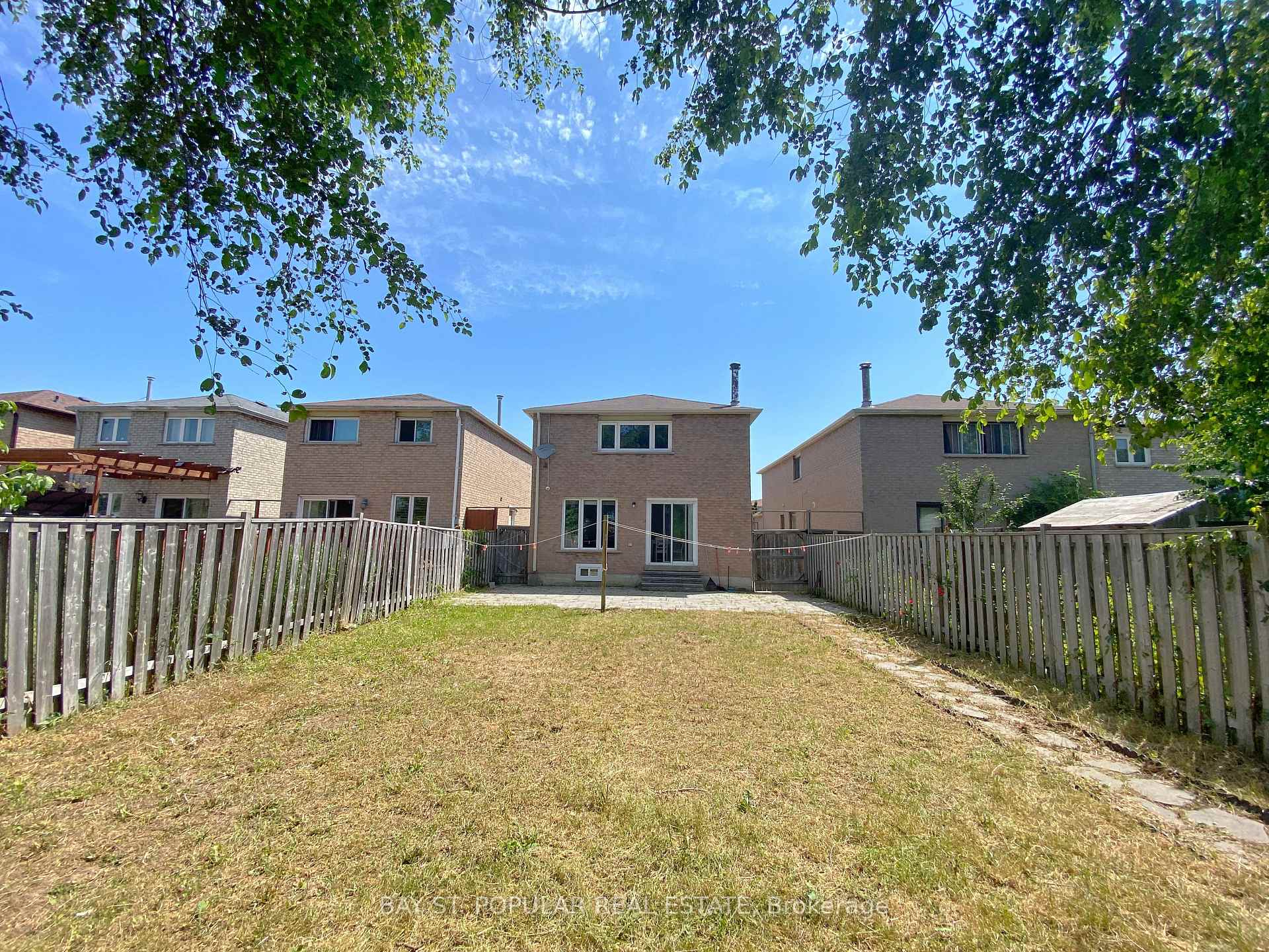Photo 37 of 54 Charles Alfred Crescent, Markham, Middlefield — HOMEH