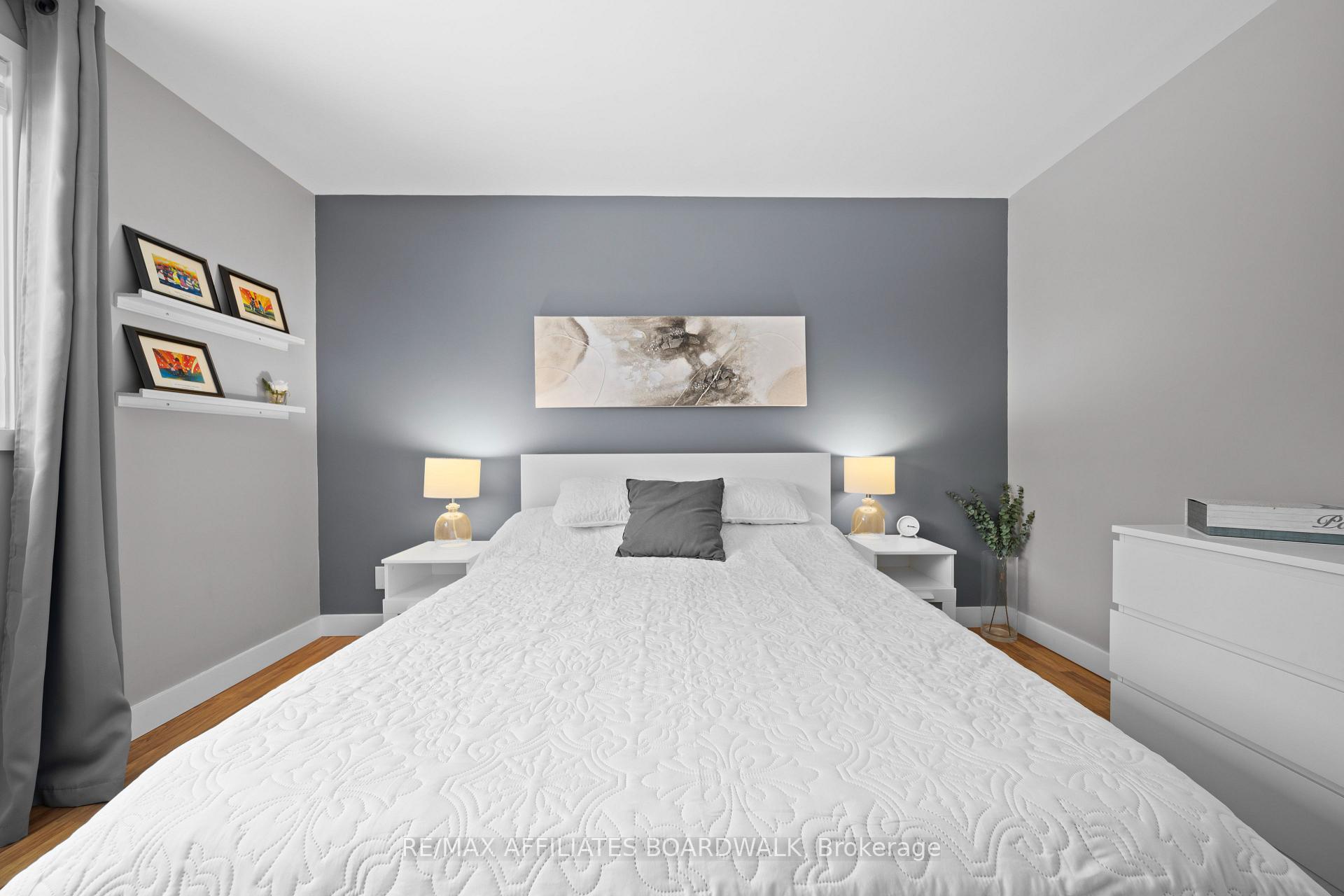 Photo 19 of 5450 Riverside Crescent, Ottawa, Manotick Long Island & Nicholls Island — HOMEH