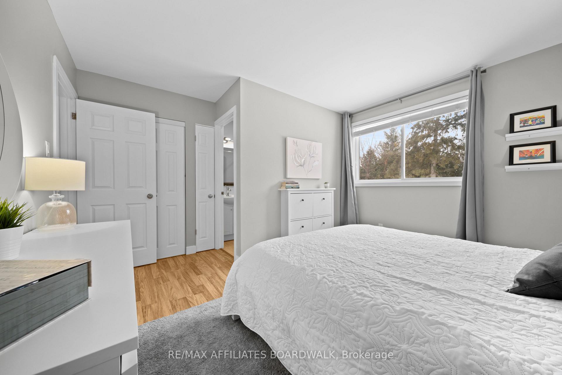 Photo 20 of 5450 Riverside Crescent, Ottawa, Manotick Long Island & Nicholls Island — HOMEH