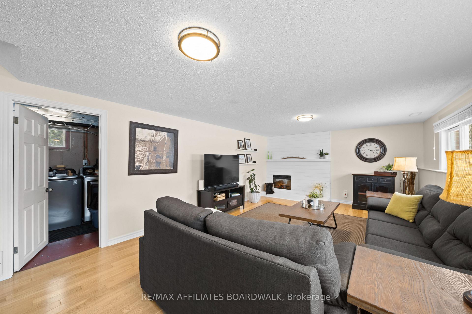 Photo 31 of 5450 Riverside Crescent, Ottawa, Manotick Long Island & Nicholls Island — HOMEH
