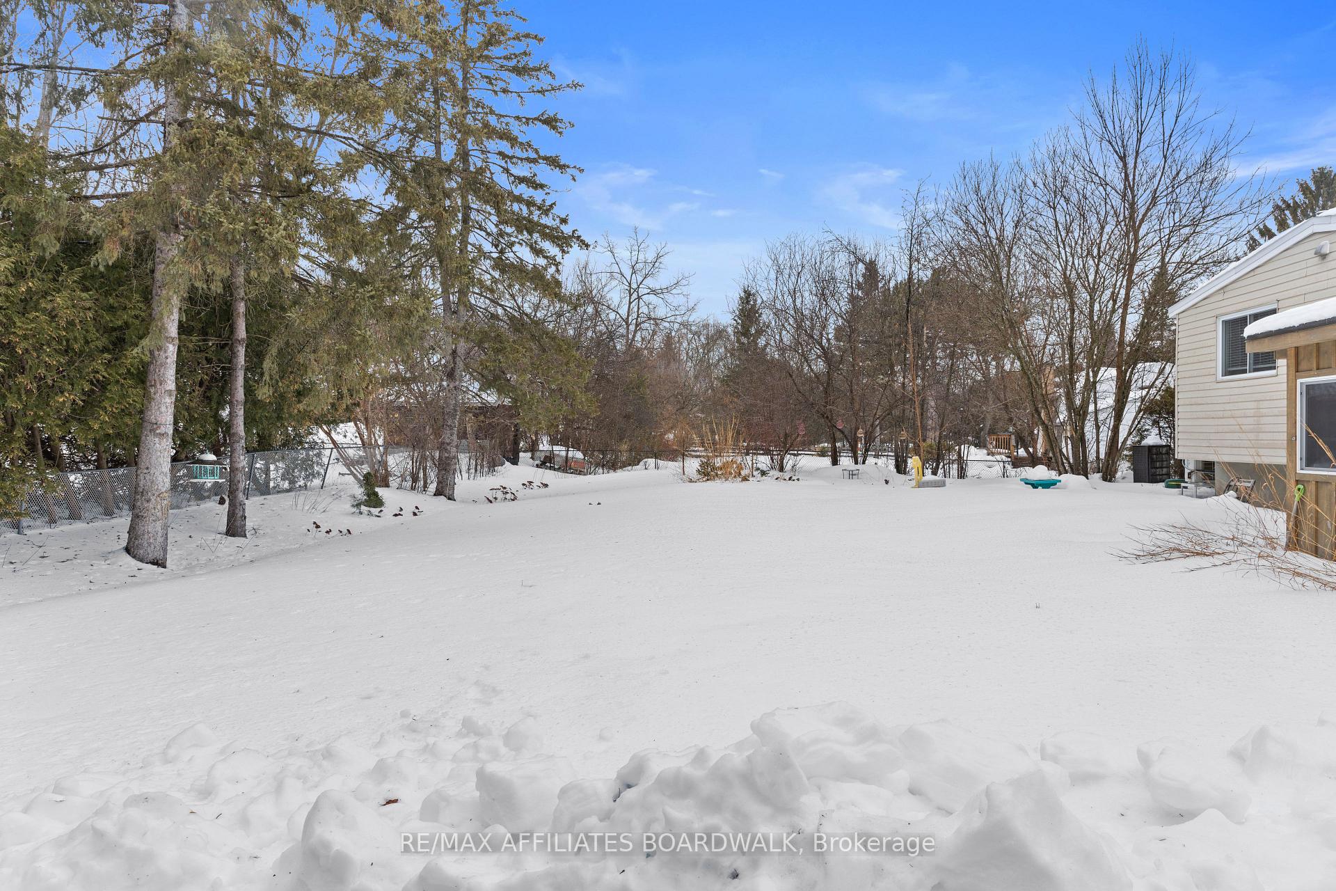 Photo 34 of 5450 Riverside Crescent, Ottawa, Manotick Long Island & Nicholls Island — HOMEH