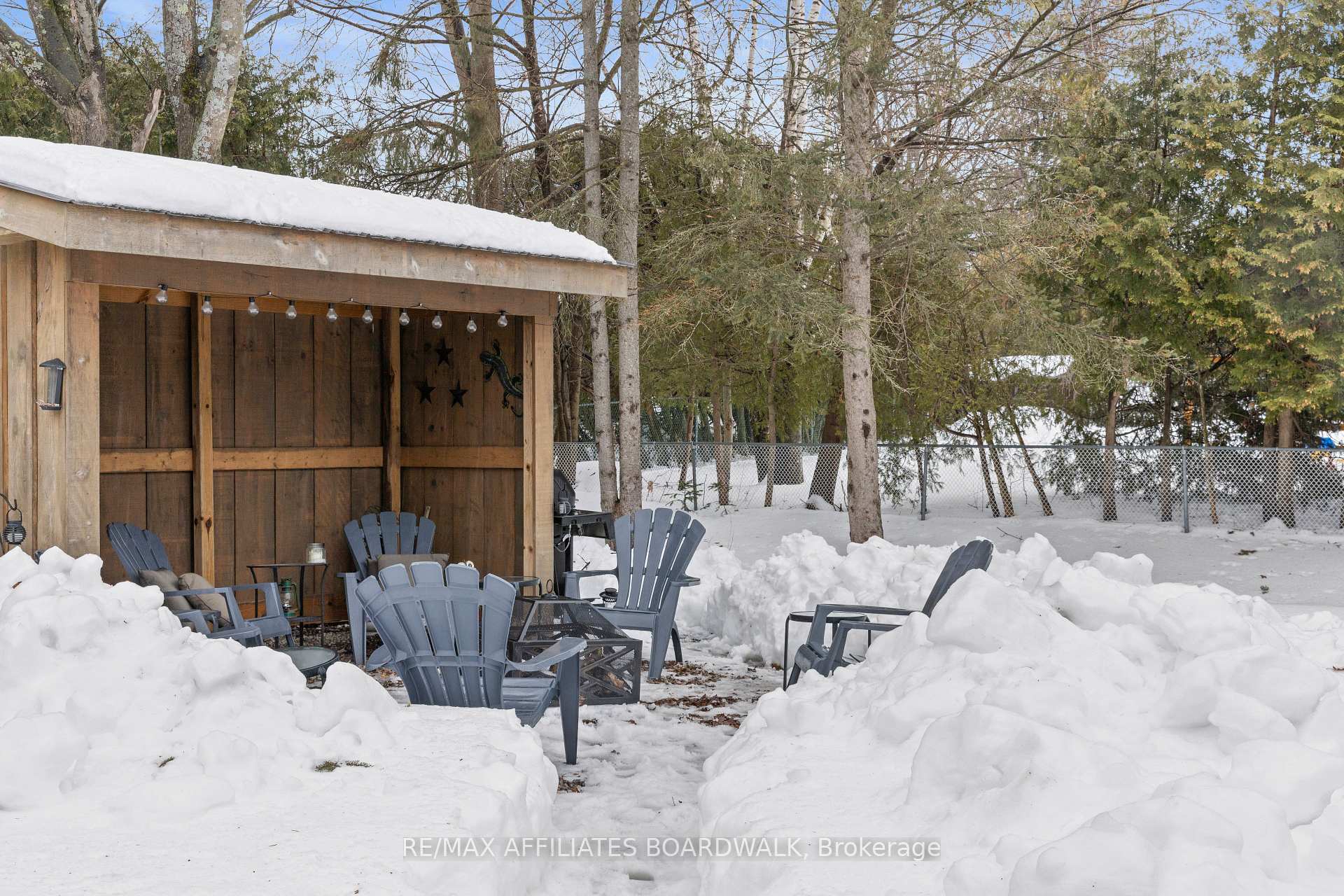 Photo 35 of 5450 Riverside Crescent, Ottawa, Manotick Long Island & Nicholls Island — HOMEH