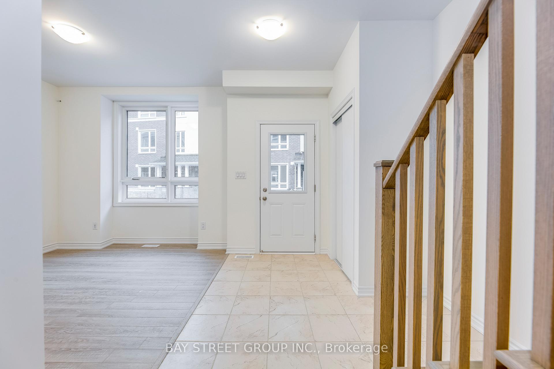 Photo 3 of 11 Massachusetts Lane, Markham, Wismer — HOMEH
