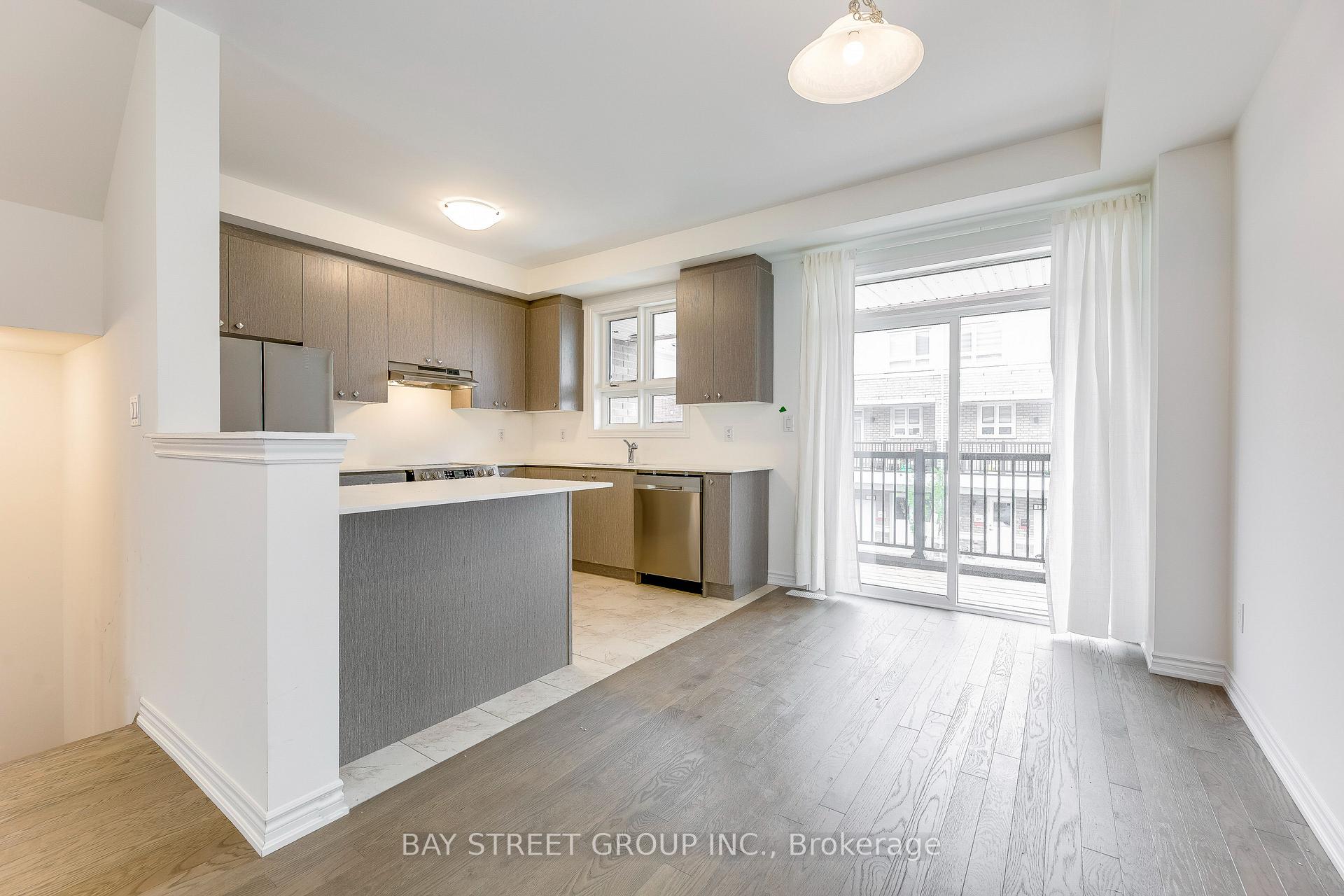 Photo 14 of 11 Massachusetts Lane, Markham, Wismer — HOMEH