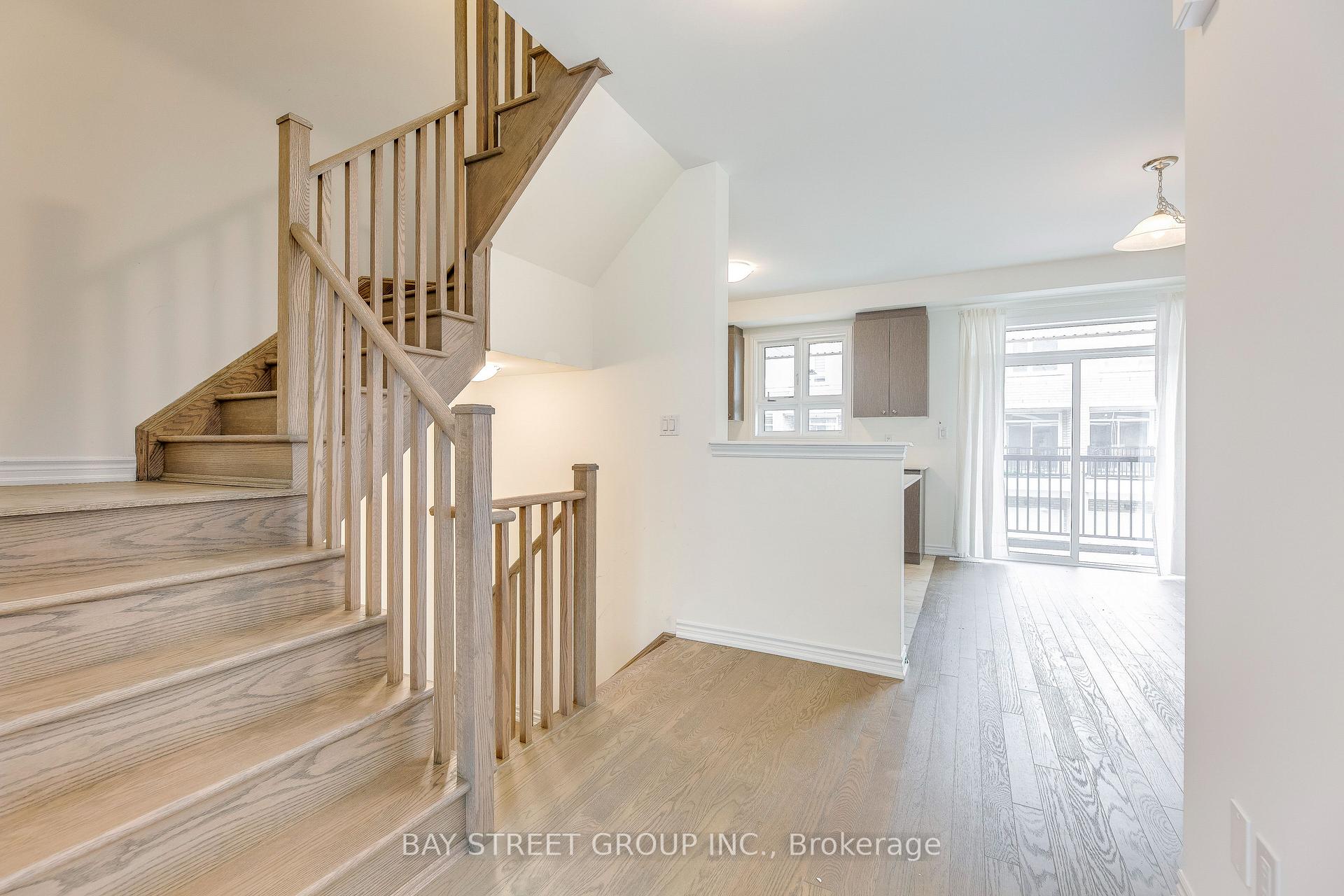 Photo 17 of 11 Massachusetts Lane, Markham, Wismer — HOMEH