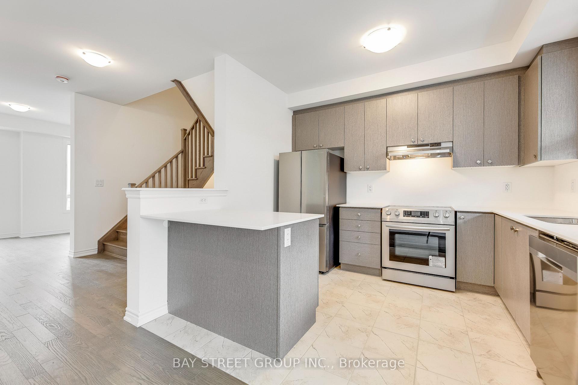 Photo 19 of 11 Massachusetts Lane, Markham, Wismer — HOMEH