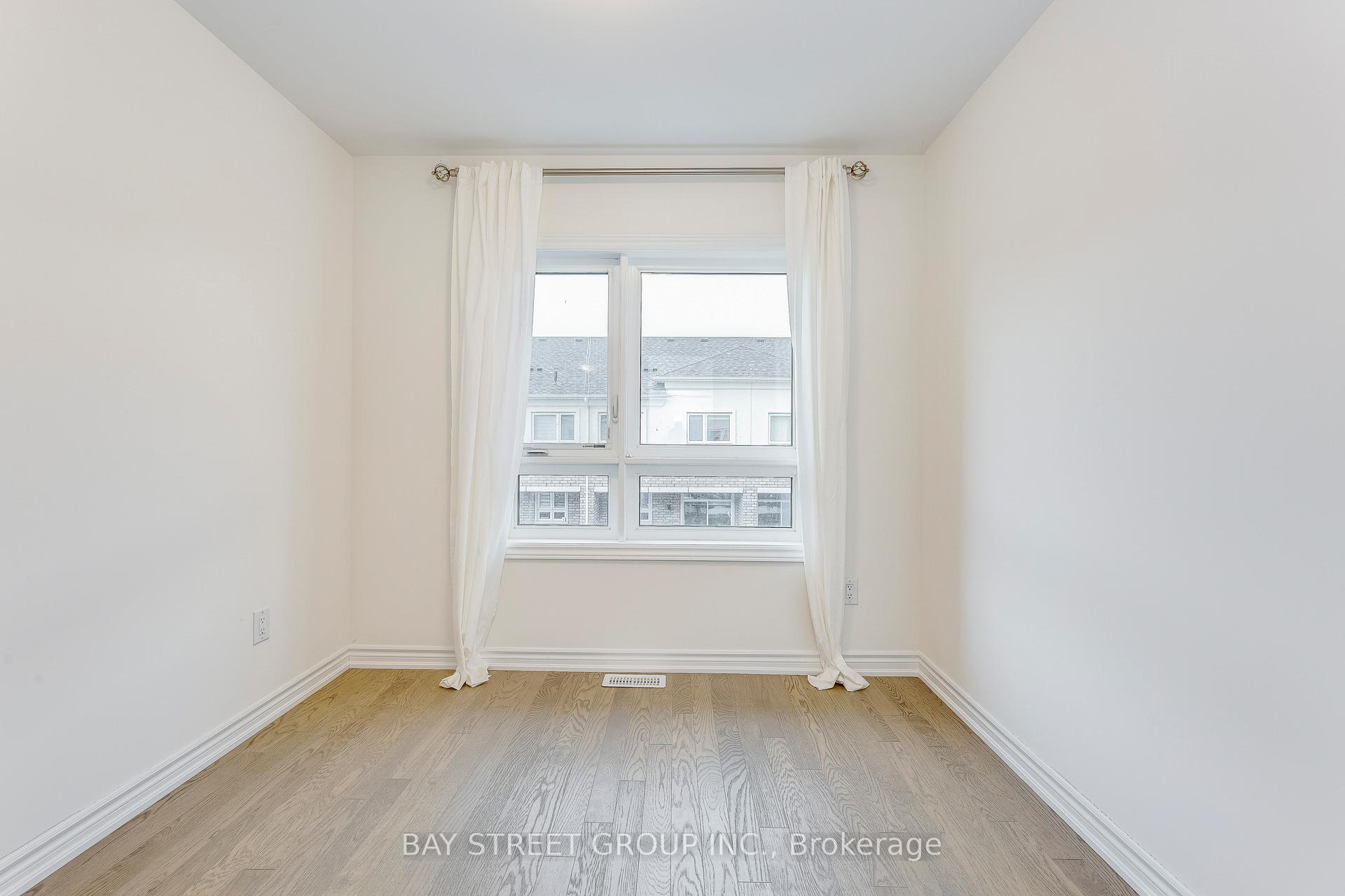 Photo 33 of 11 Massachusetts Lane, Markham, Wismer — HOMEH