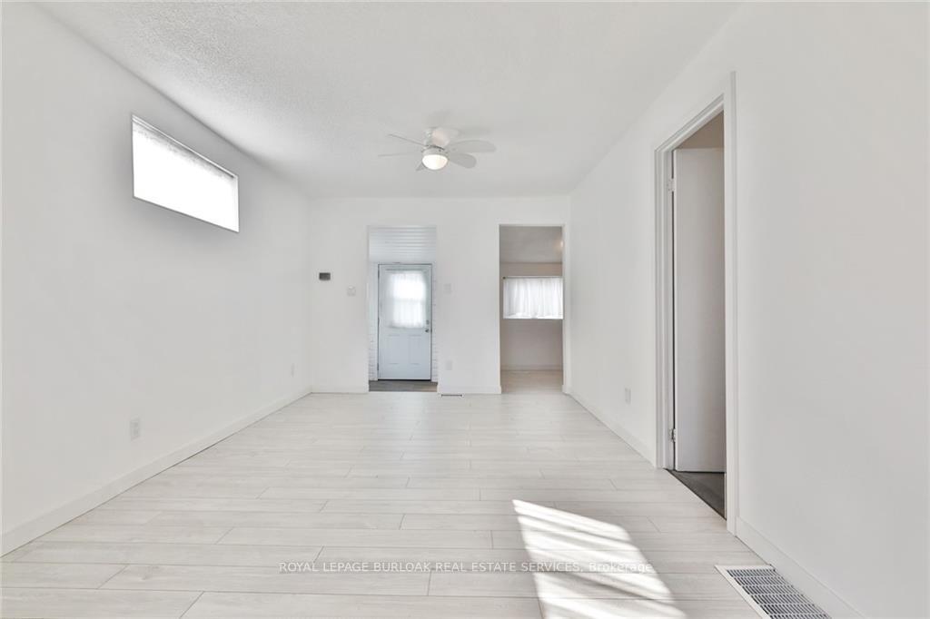 Photo 6 of 105 Beach Boulevard, Hamilton, Hamilton Beach — HOMEH