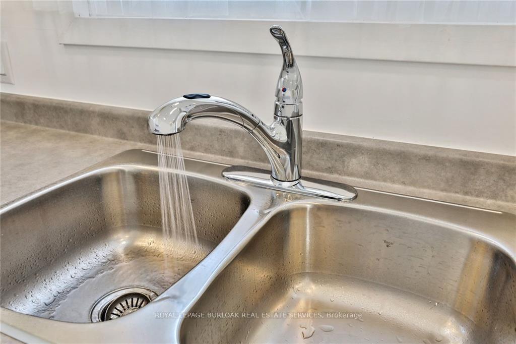 Photo 12 of 105 Beach Boulevard, Hamilton, Hamilton Beach — HOMEH