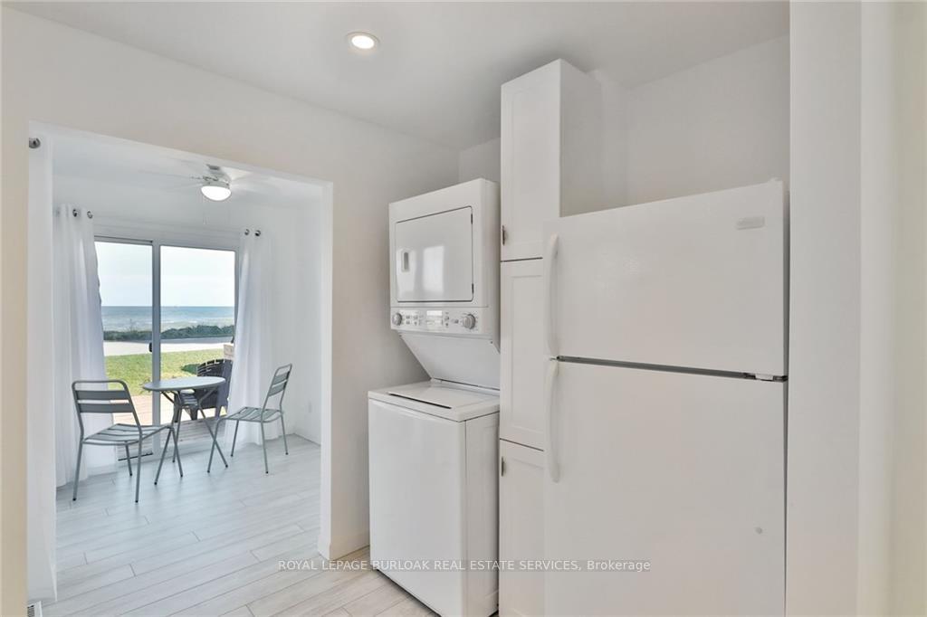 Photo 13 of 105 Beach Boulevard, Hamilton, Hamilton Beach — HOMEH