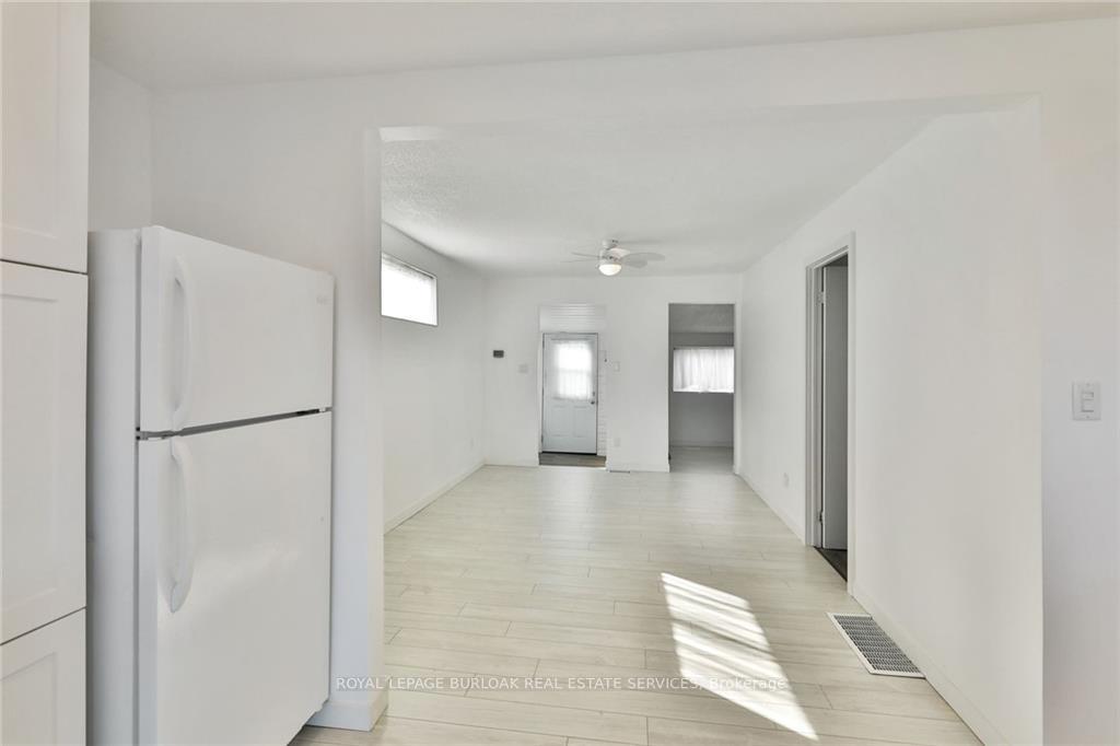 Photo 15 of 105 Beach Boulevard, Hamilton, Hamilton Beach — HOMEH