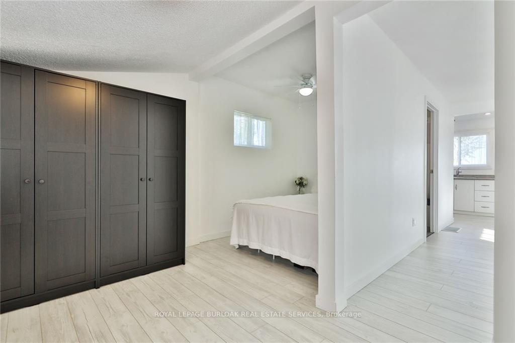 Photo 16 of 105 Beach Boulevard, Hamilton, Hamilton Beach — HOMEH