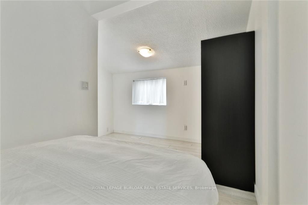 Photo 19 of 105 Beach Boulevard, Hamilton, Hamilton Beach — HOMEH