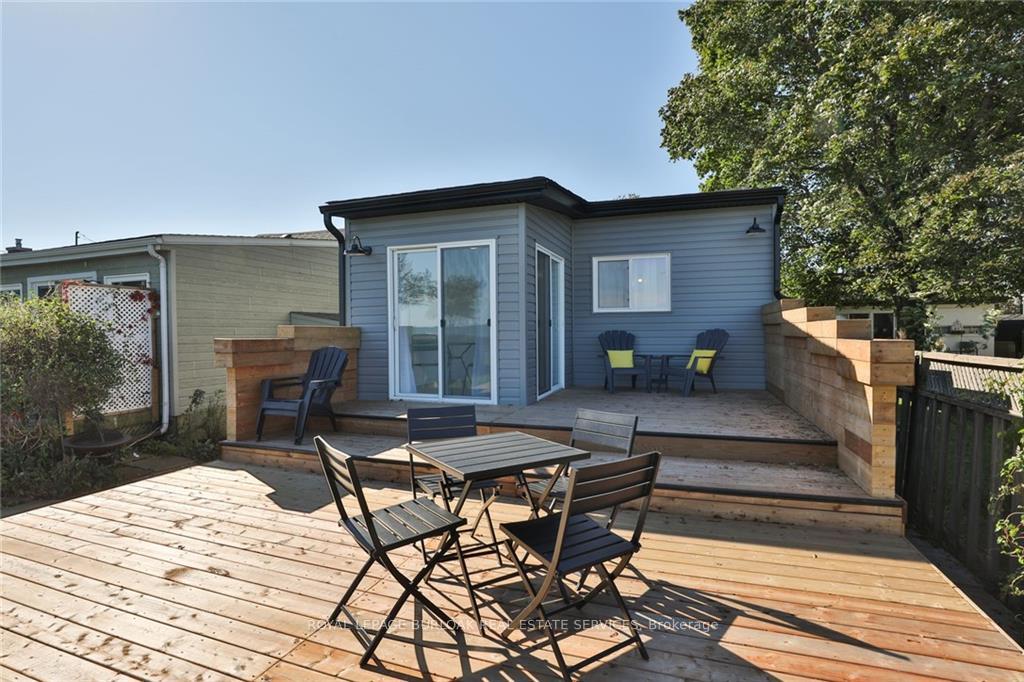 Photo 25 of 105 Beach Boulevard, Hamilton, Hamilton Beach — HOMEH
