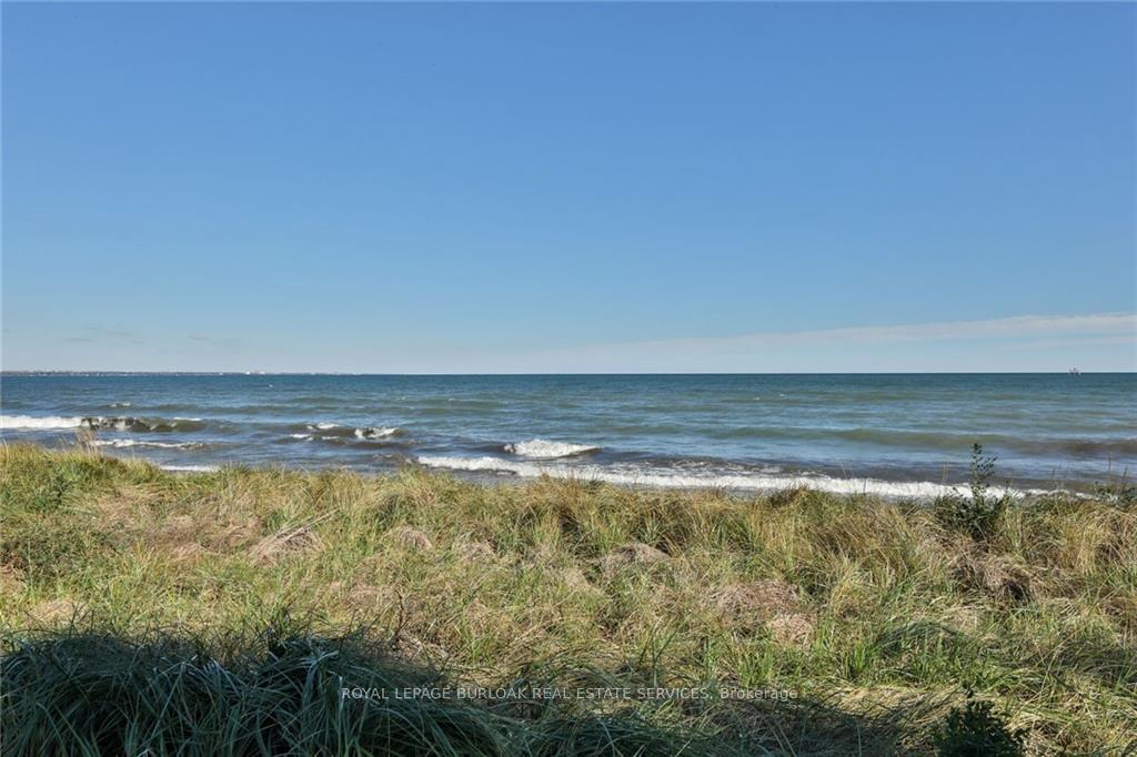 Photo 28 of 105 Beach Boulevard, Hamilton, Hamilton Beach — HOMEH