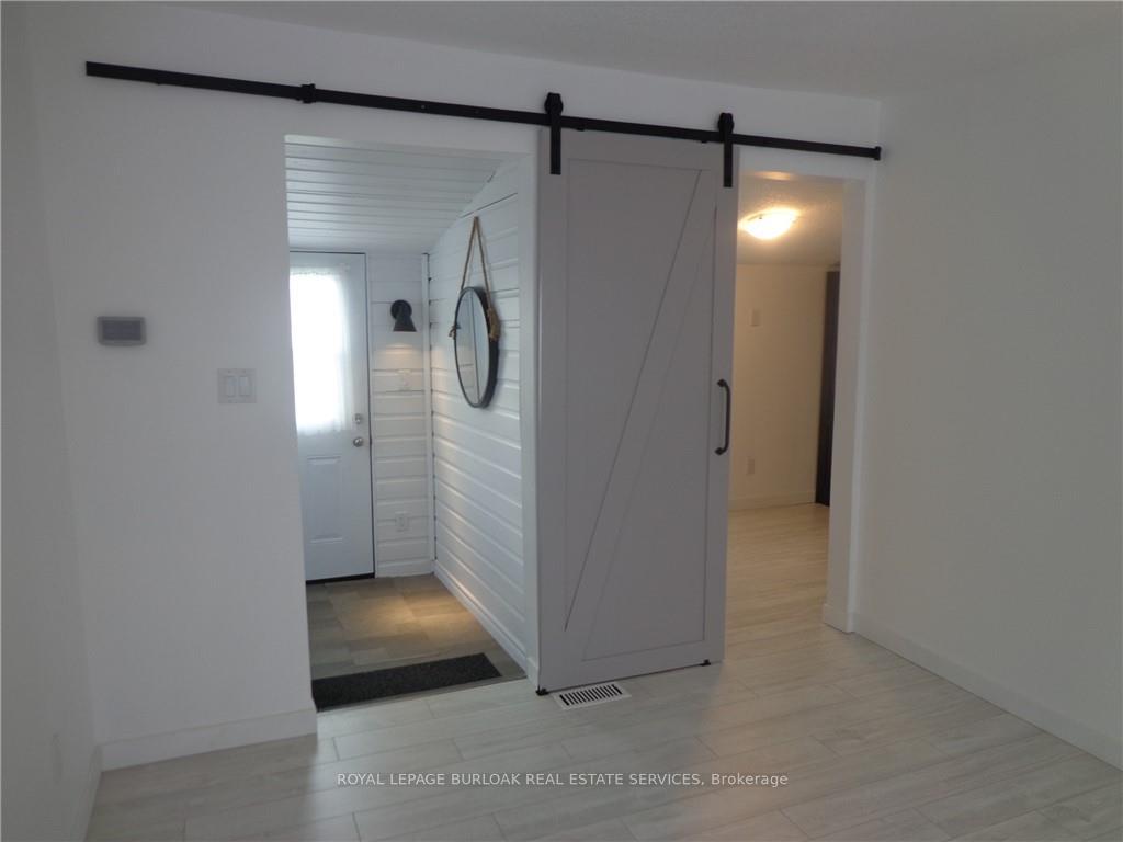 Photo 32 of 105 Beach Boulevard, Hamilton, Hamilton Beach — HOMEH
