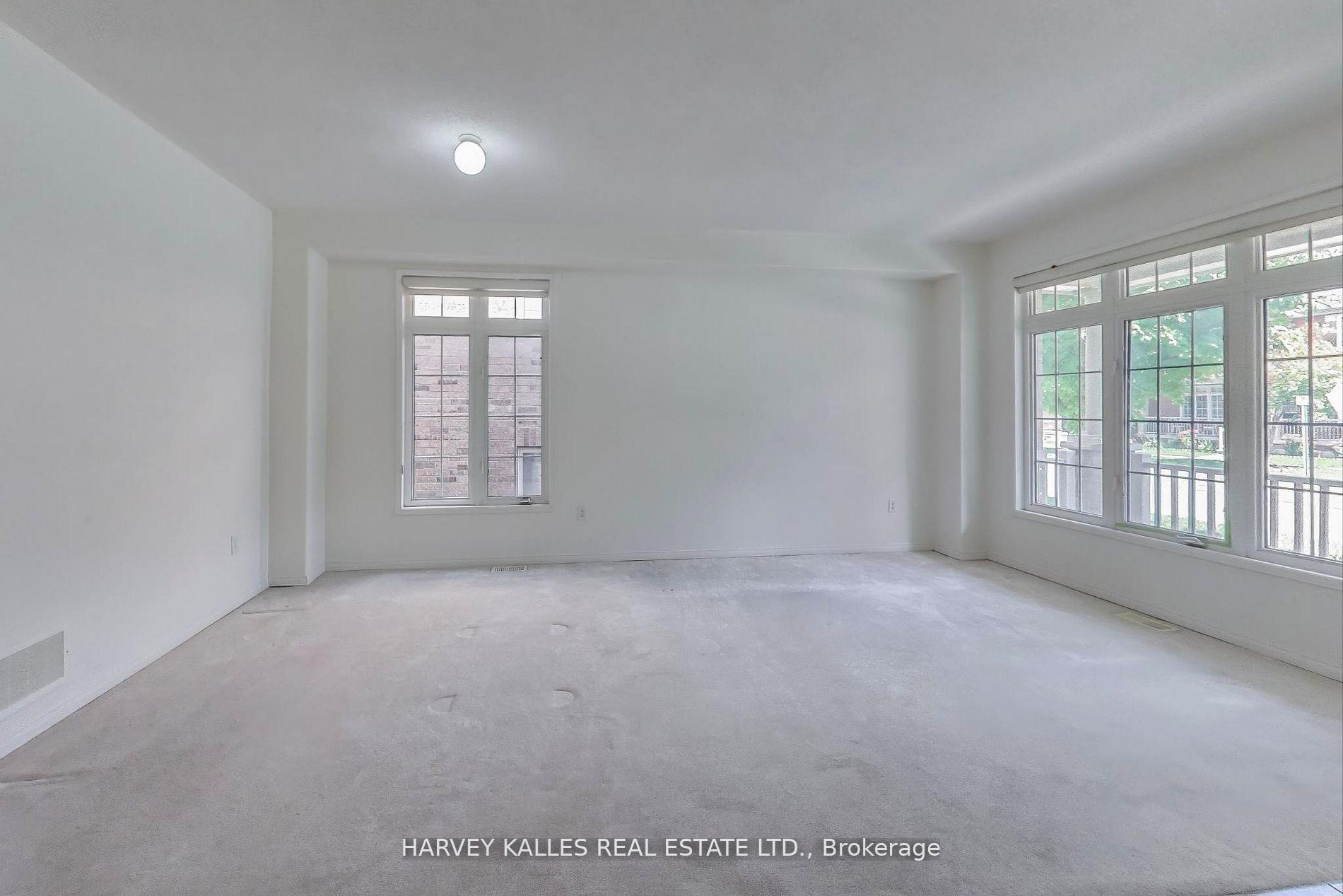 Photo 4 of 802 Cornell Rouge Boulevard, Markham, Cornell — HOMEH