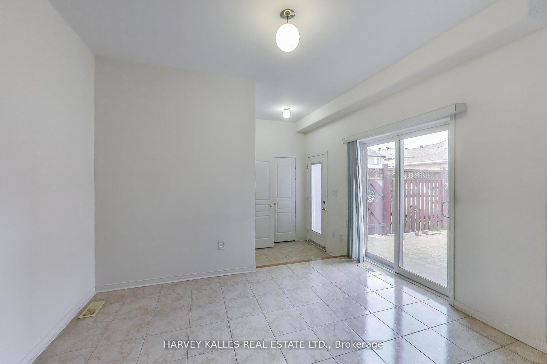 Photo 6 of 802 Cornell Rouge Boulevard, Markham, Cornell — HOMEH