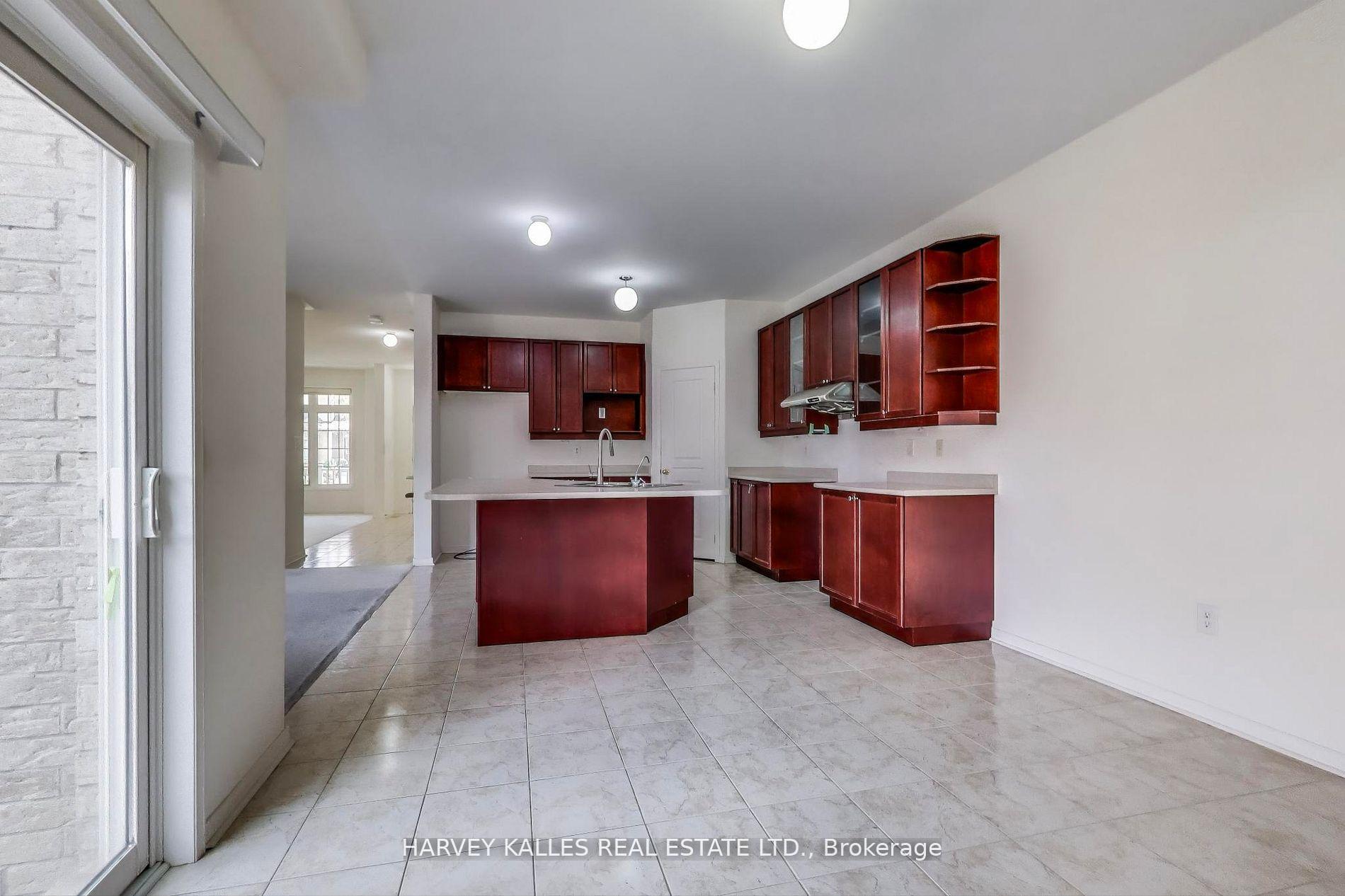 Photo 7 of 802 Cornell Rouge Boulevard, Markham, Cornell — HOMEH
