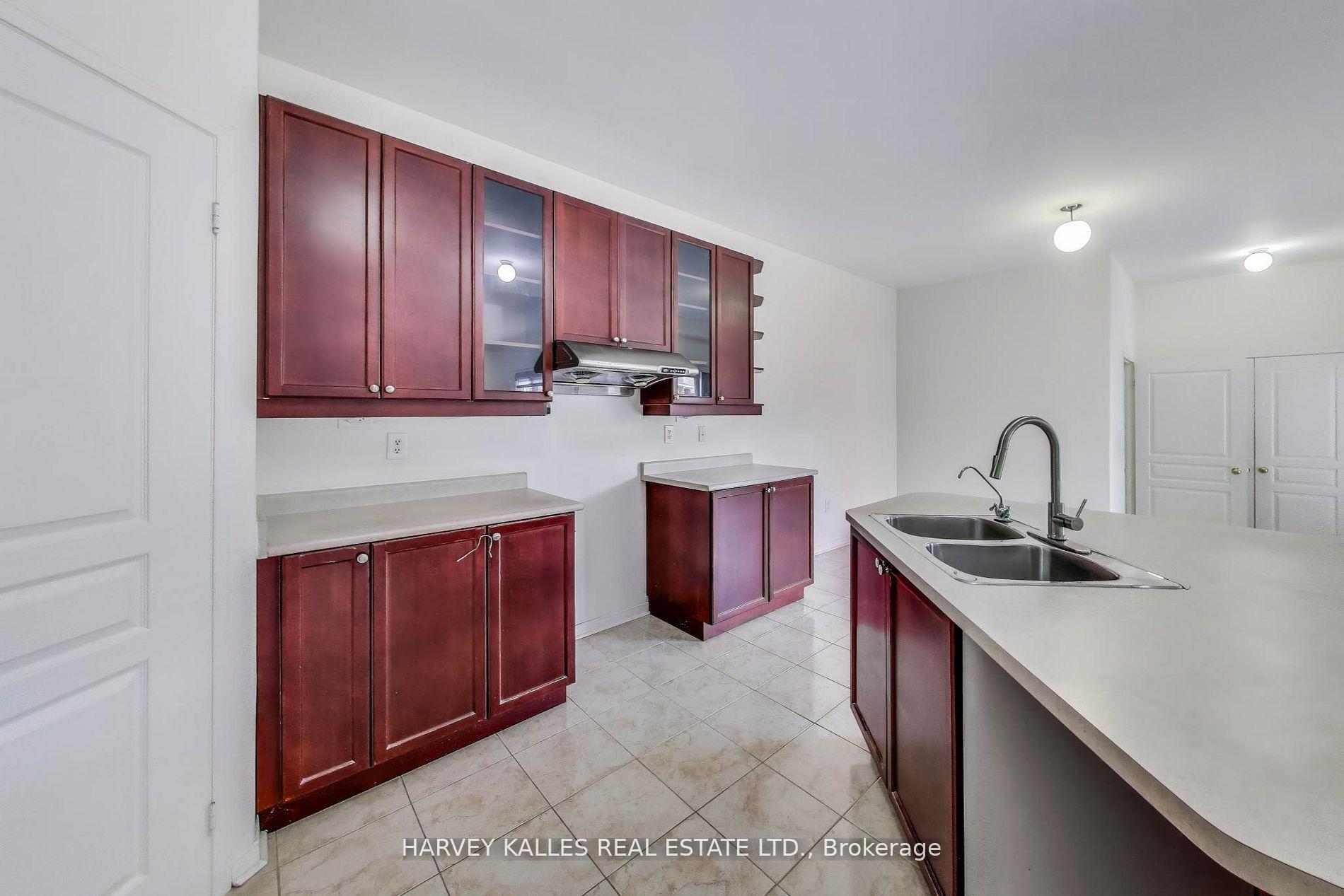 Photo 11 of 802 Cornell Rouge Boulevard, Markham, Cornell — HOMEH