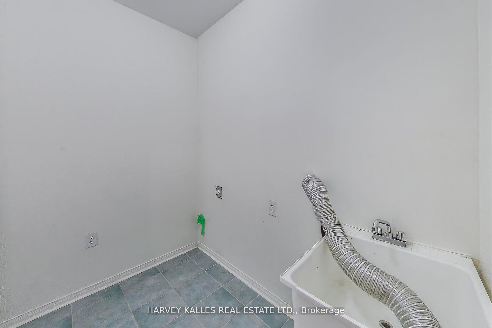 Photo 16 of 802 Cornell Rouge Boulevard, Markham, Cornell — HOMEH