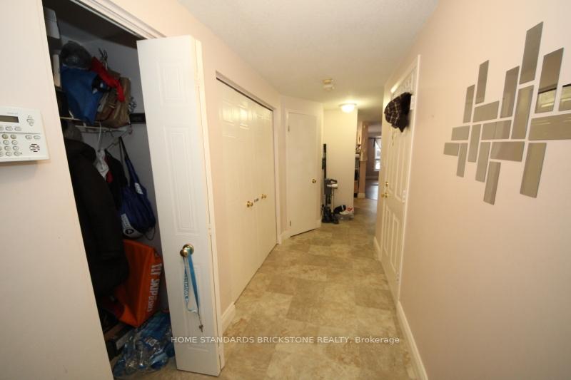Photo 2 of 15 Activa Avenue, Kitchener — HOMEH