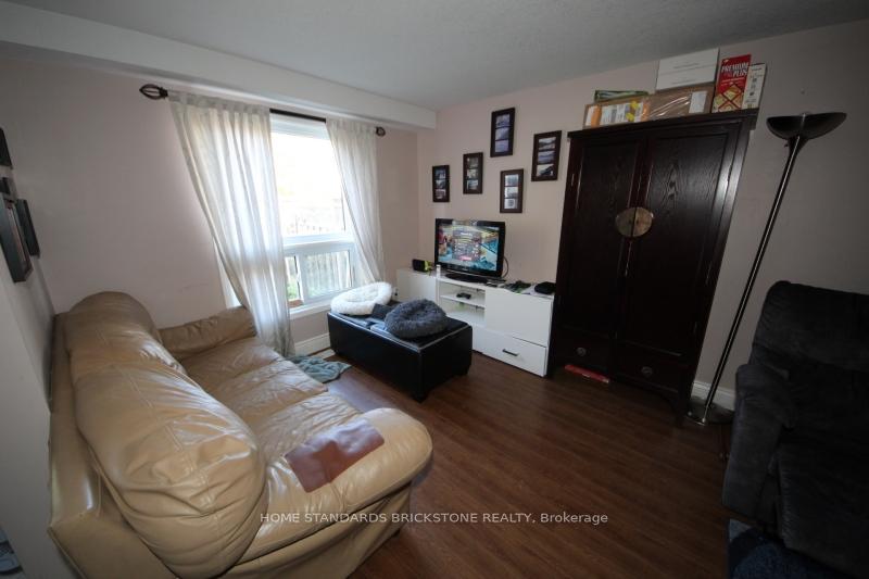 Photo 8 of 15 Activa Avenue, Kitchener — HOMEH