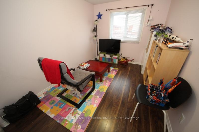 Photo 13 of 15 Activa Avenue, Kitchener — HOMEH