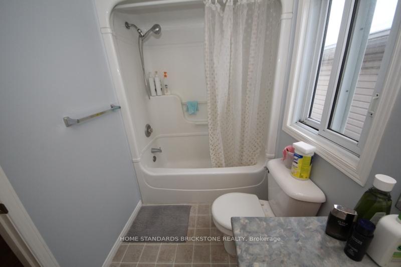 Photo 20 of 15 Activa Avenue, Kitchener — HOMEH