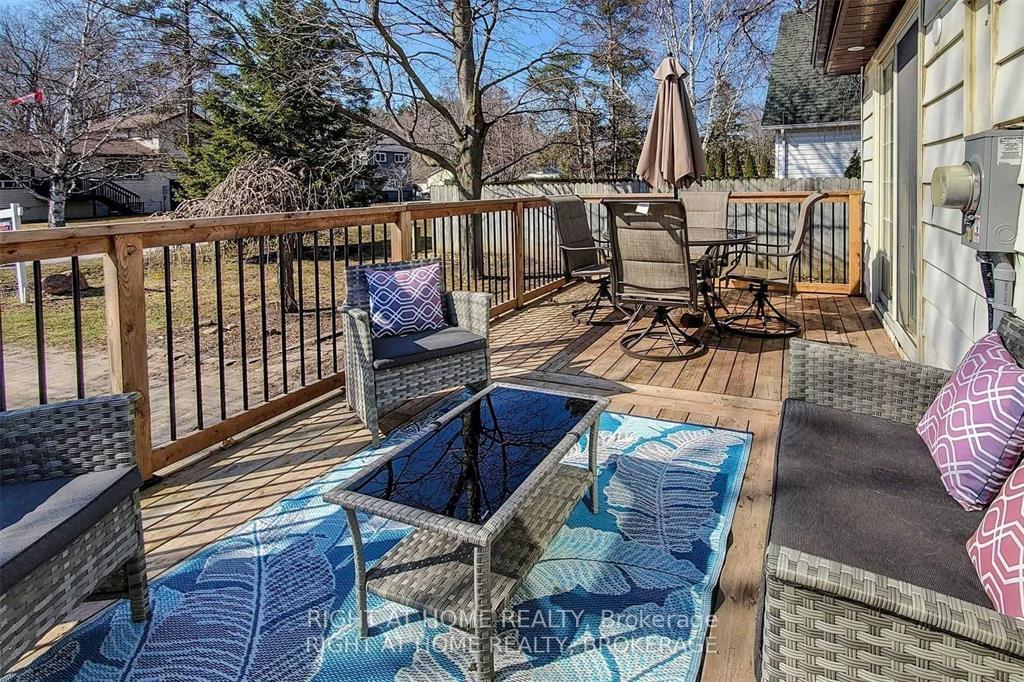 Photo 13 of 746 William Street, Innisfil, Alcona — HOMEH