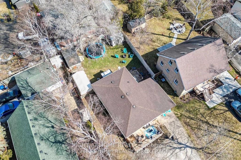 Photo 14 of 746 William Street, Innisfil, Alcona — HOMEH