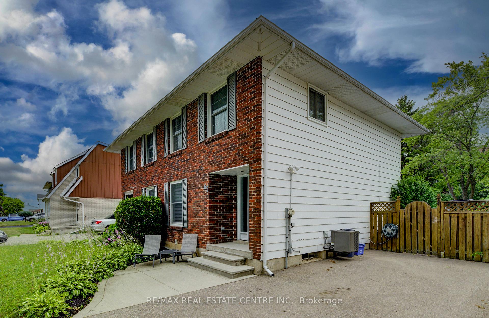 Photo 4 of 65 Selkirk Drive, Kitchener — HOMEH