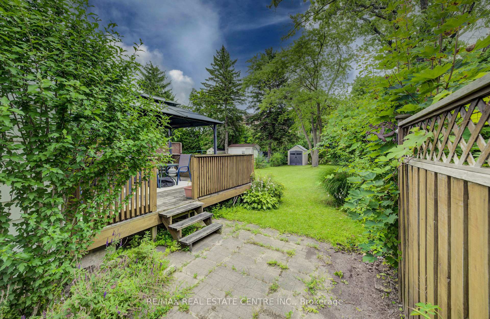 Photo 40 of 65 Selkirk Drive, Kitchener — HOMEH