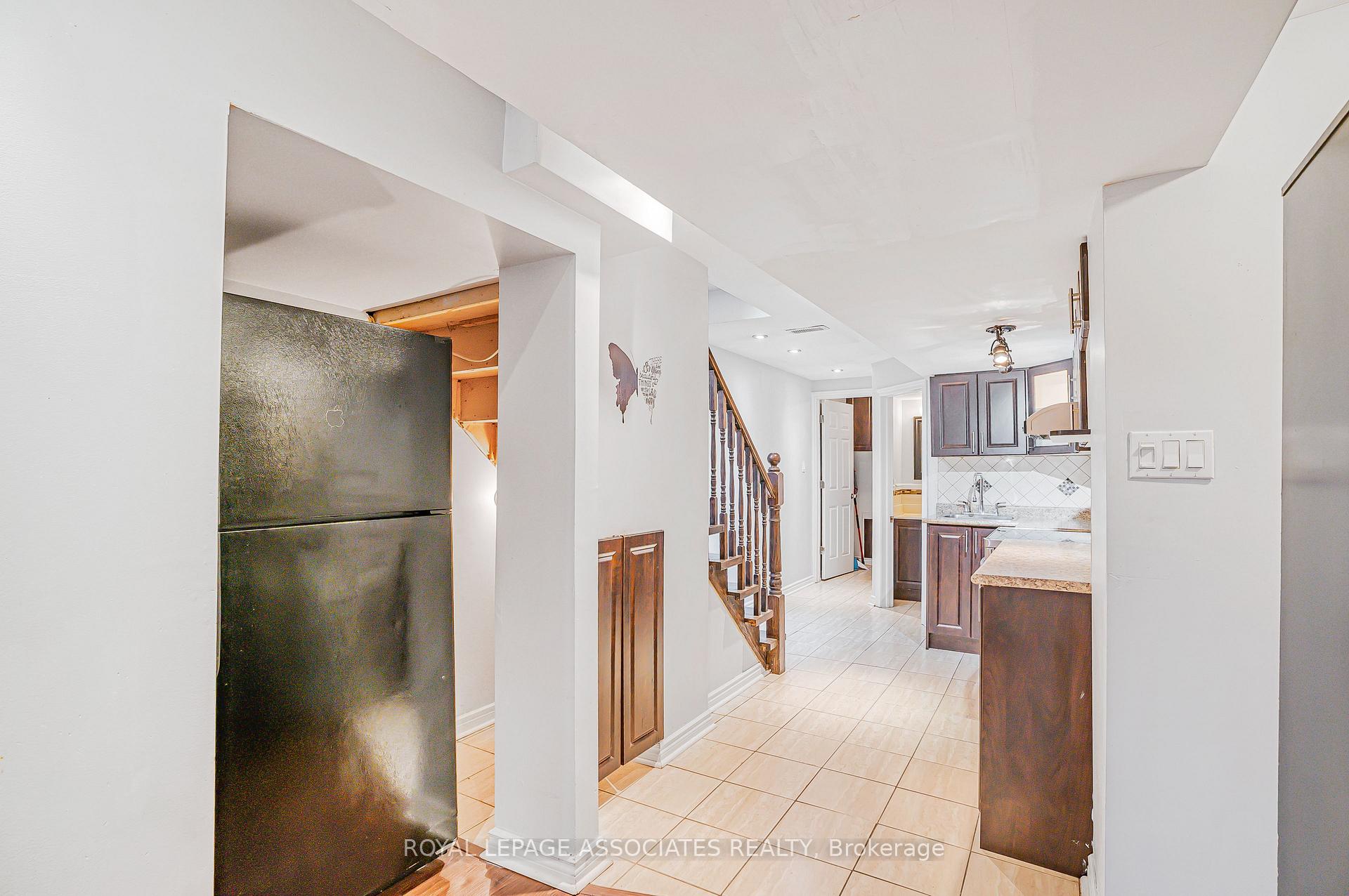Photo 9 of Unit BSMT, 36 Clandfield Street, Markham, Rouge River Estates — HOMEH