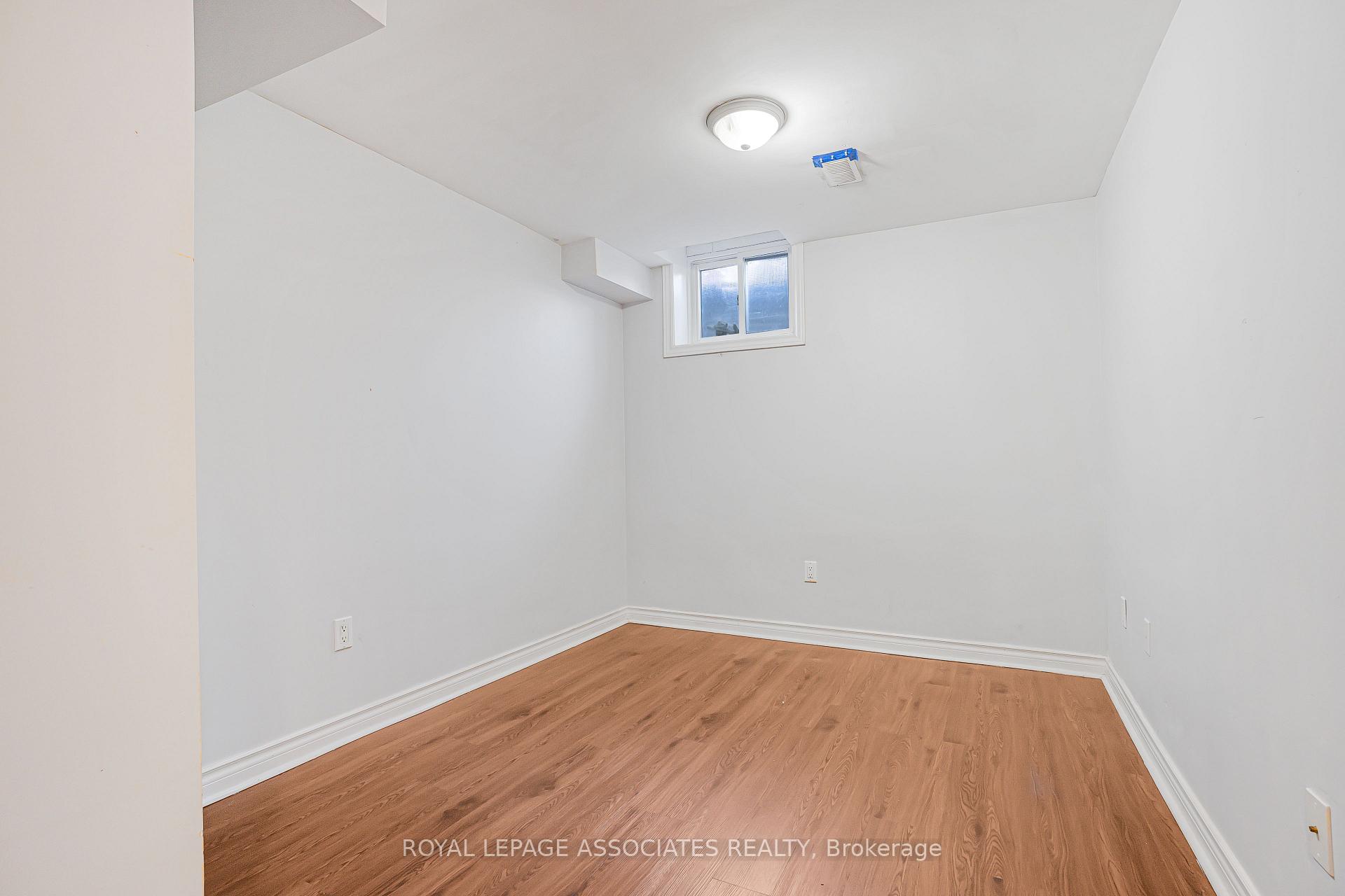 Photo 16 of Unit BSMT, 36 Clandfield Street, Markham, Rouge River Estates — HOMEH