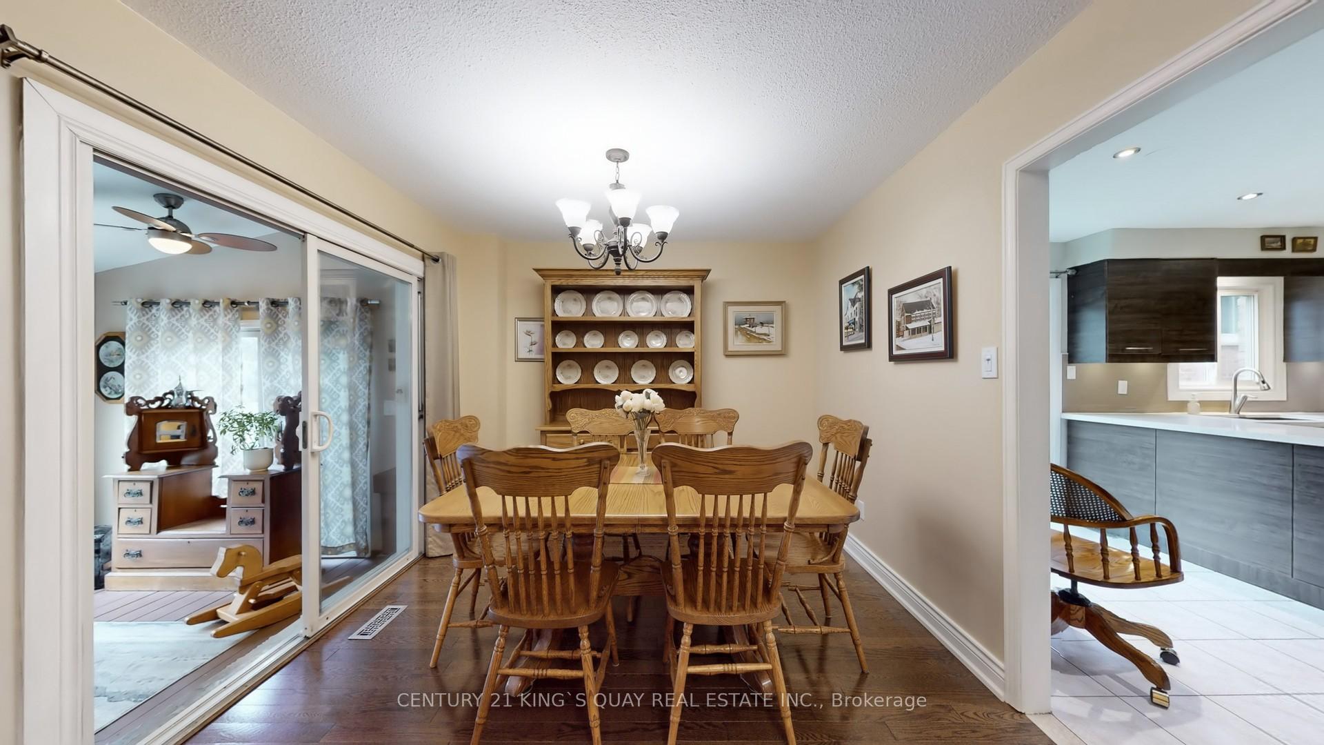 Photo 8 of 47 Radford Crescent, Markham, Sherwood-Amberglen — HOMEH
