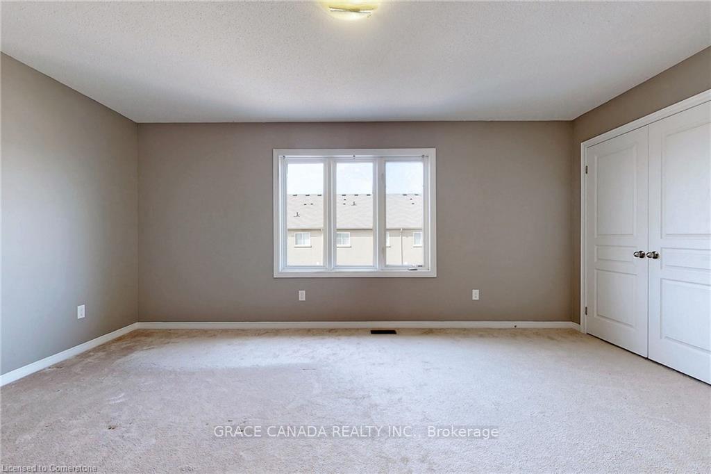 Photo 22 of 174 Penny Lane, Hamilton, Stoney Creek — HOMEH