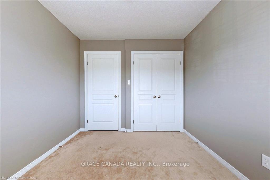 Photo 33 of 174 Penny Lane, Hamilton, Stoney Creek — HOMEH