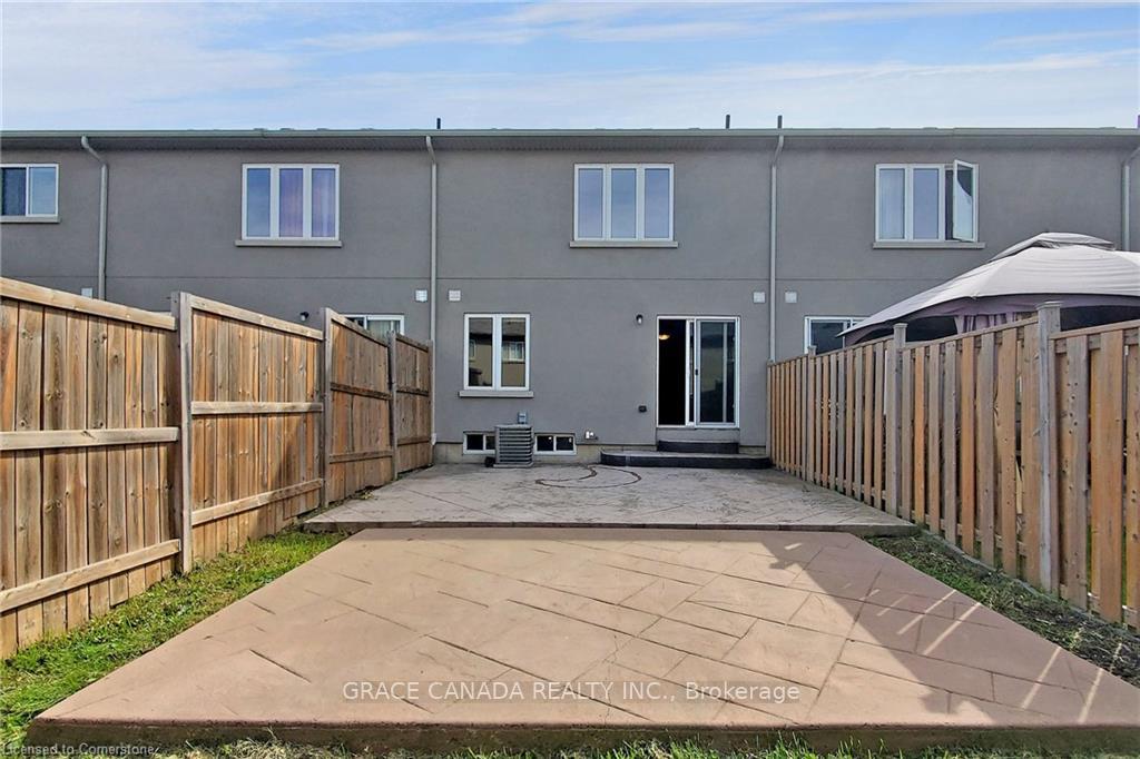 Photo 41 of 174 Penny Lane, Hamilton, Stoney Creek — HOMEH
