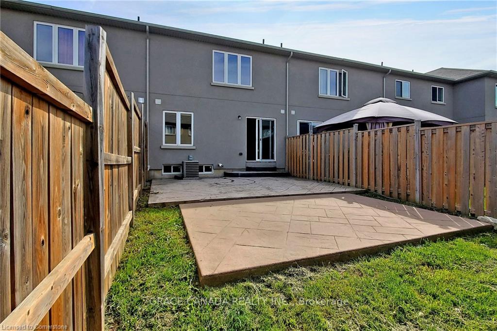 Photo 42 of 174 Penny Lane, Hamilton, Stoney Creek — HOMEH
