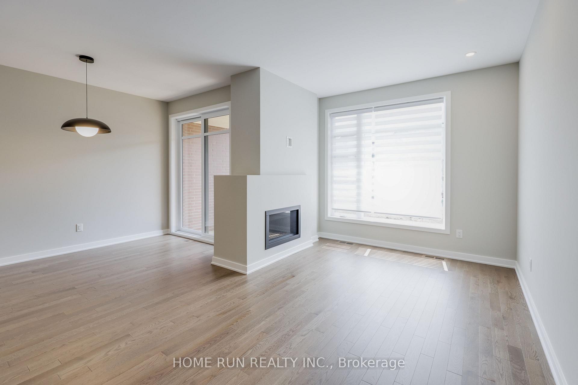 Photo 11 of 1064 Kitigan Grove, Ottawa, Kanata - Kanata Lakes/Heritage Hills — HOMEH