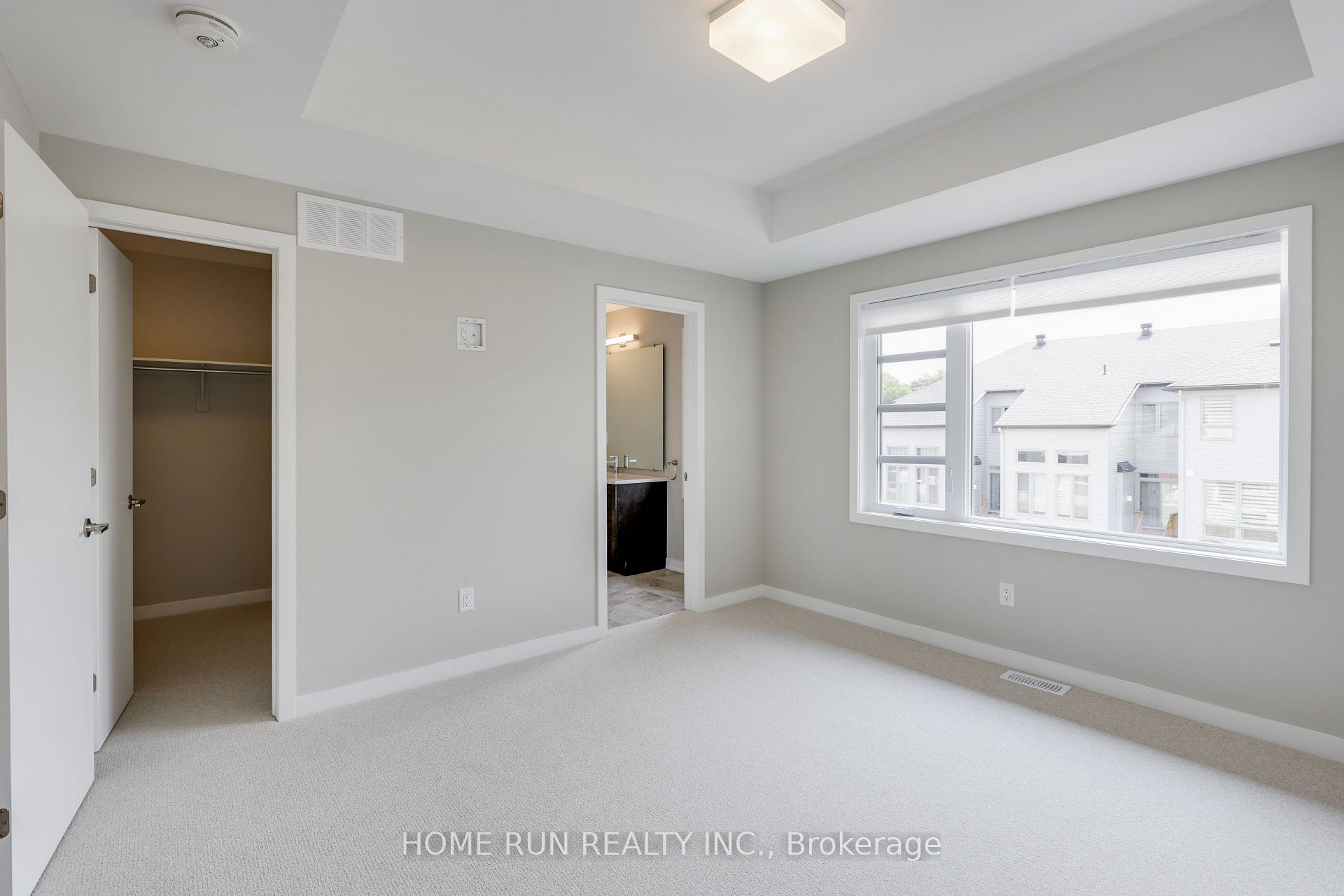 Photo 17 of 1064 Kitigan Grove, Ottawa, Kanata - Kanata Lakes/Heritage Hills — HOMEH