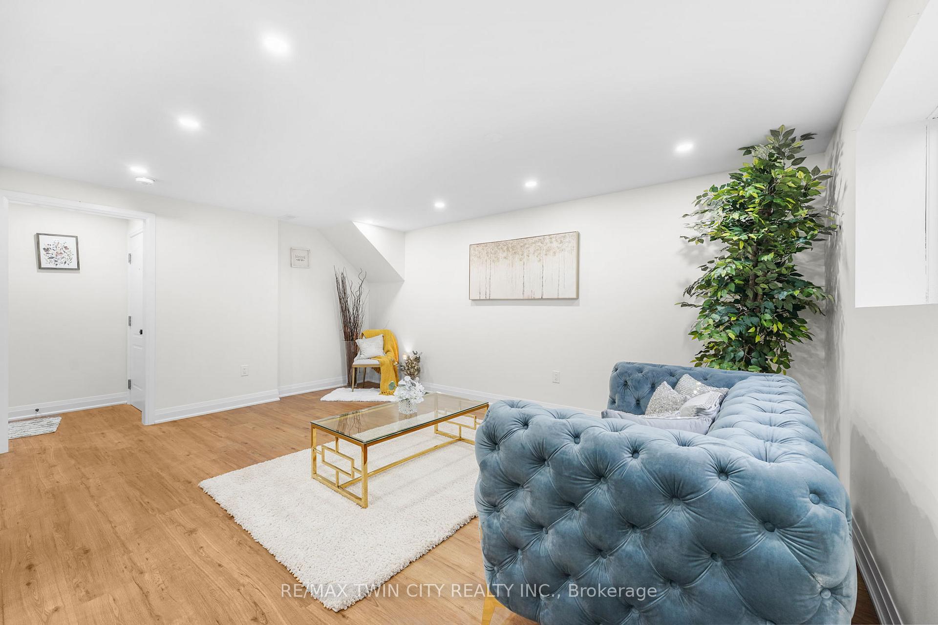 Photo 11 of Unit LOWER, 58 Tupper Crescent, Kitchener, Grand River North — HOMEH