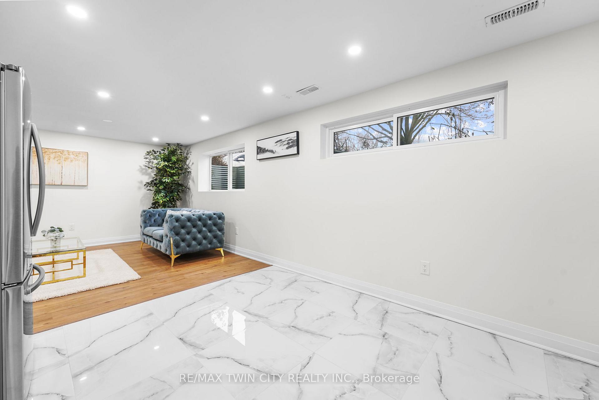 Photo 15 of Unit LOWER, 58 Tupper Crescent, Kitchener, Grand River North — HOMEH